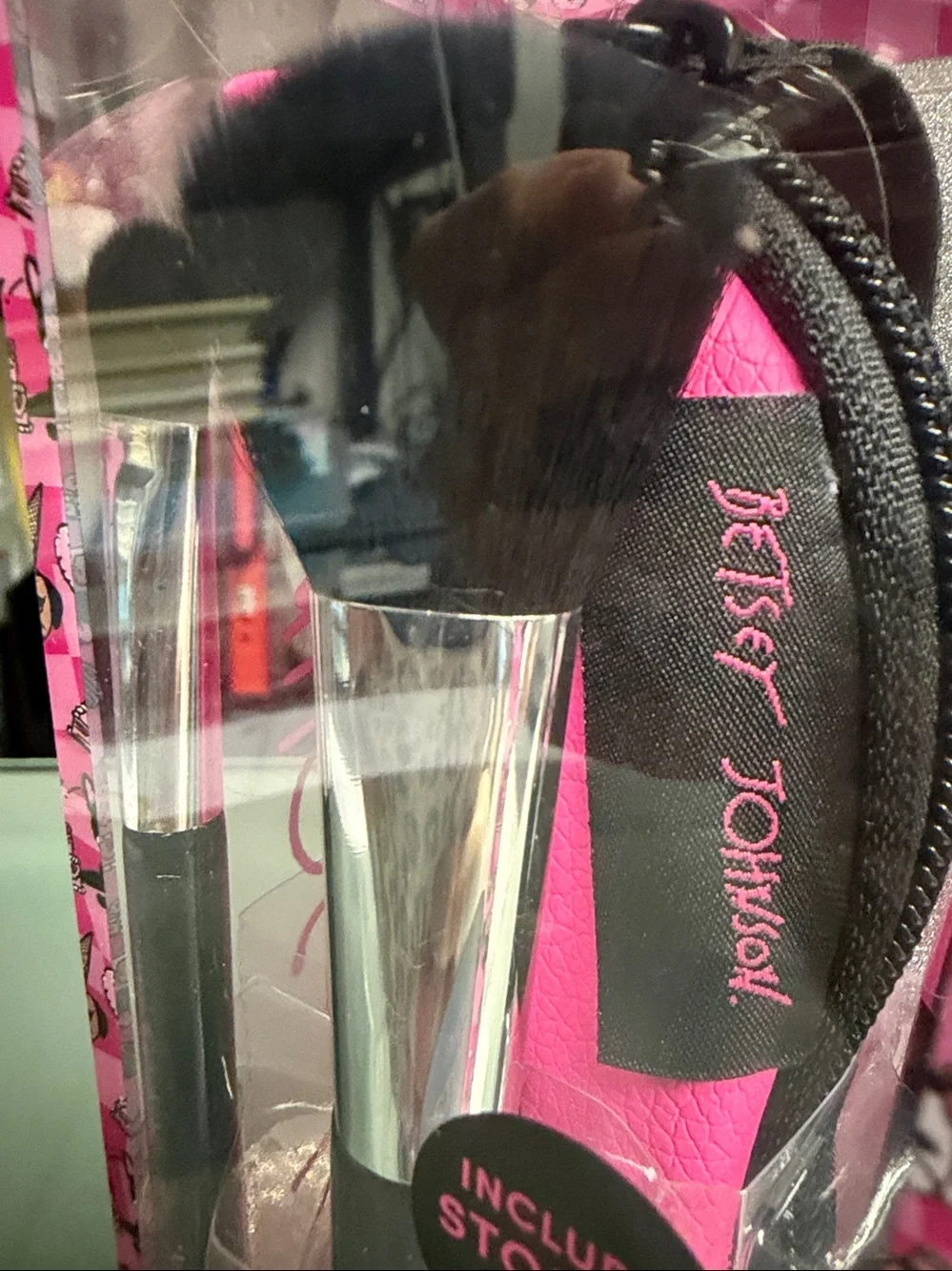 Betsey Johnson brushes storage
